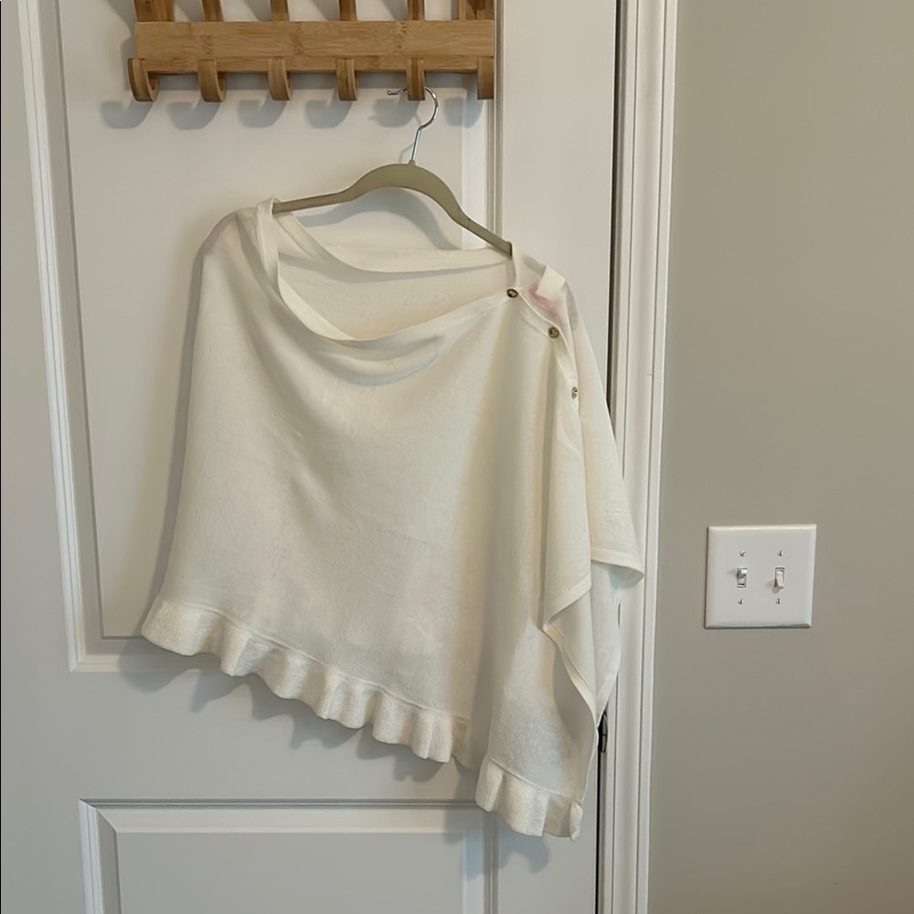 Elegant Sparkly Wrap with Ruffle Hem